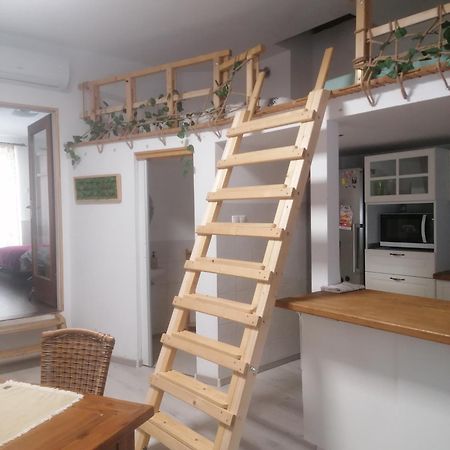 Ujkapu Sunshine Apartments Дьёр Экстерьер фото