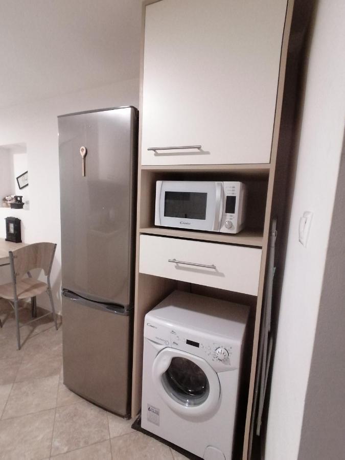 Ujkapu Sunshine Apartments Дьёр Экстерьер фото