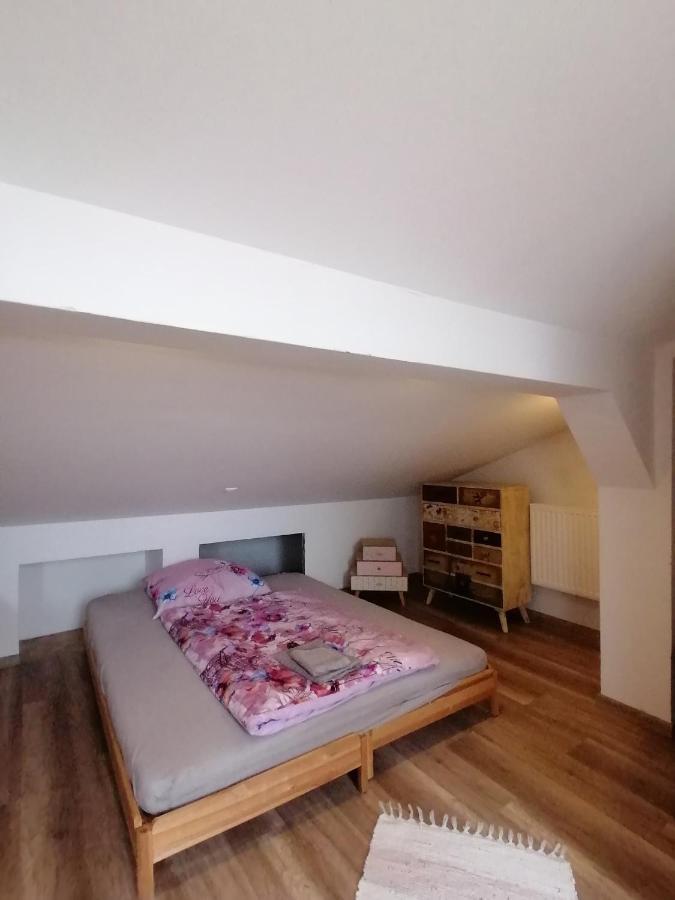 Ujkapu Sunshine Apartments Дьёр Экстерьер фото
