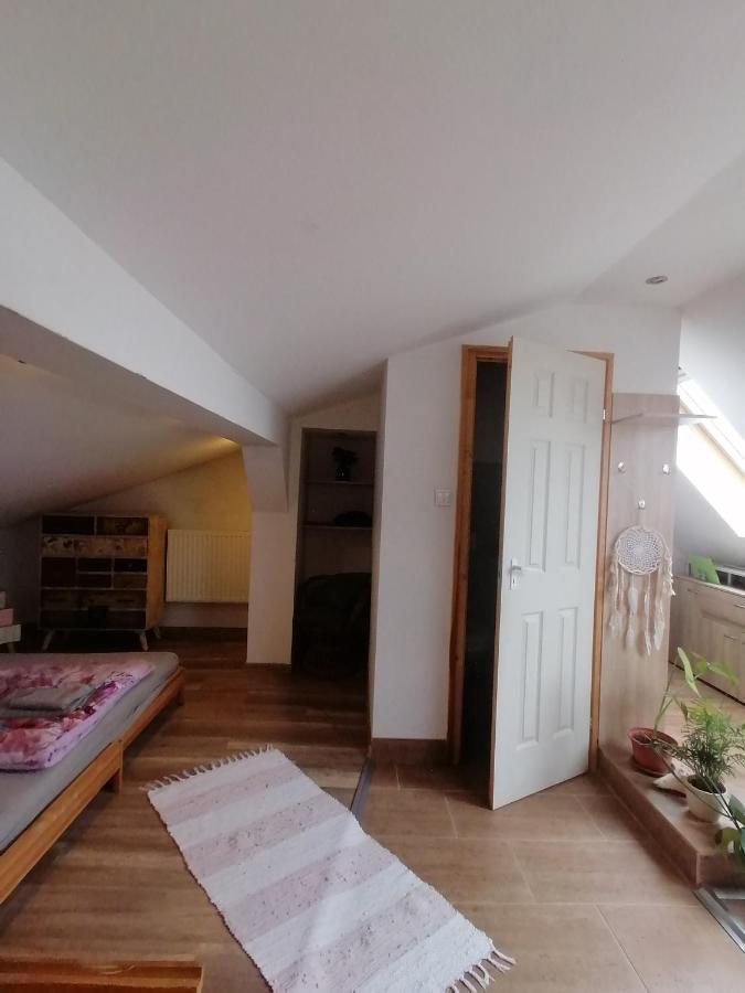 Ujkapu Sunshine Apartments Дьёр Экстерьер фото