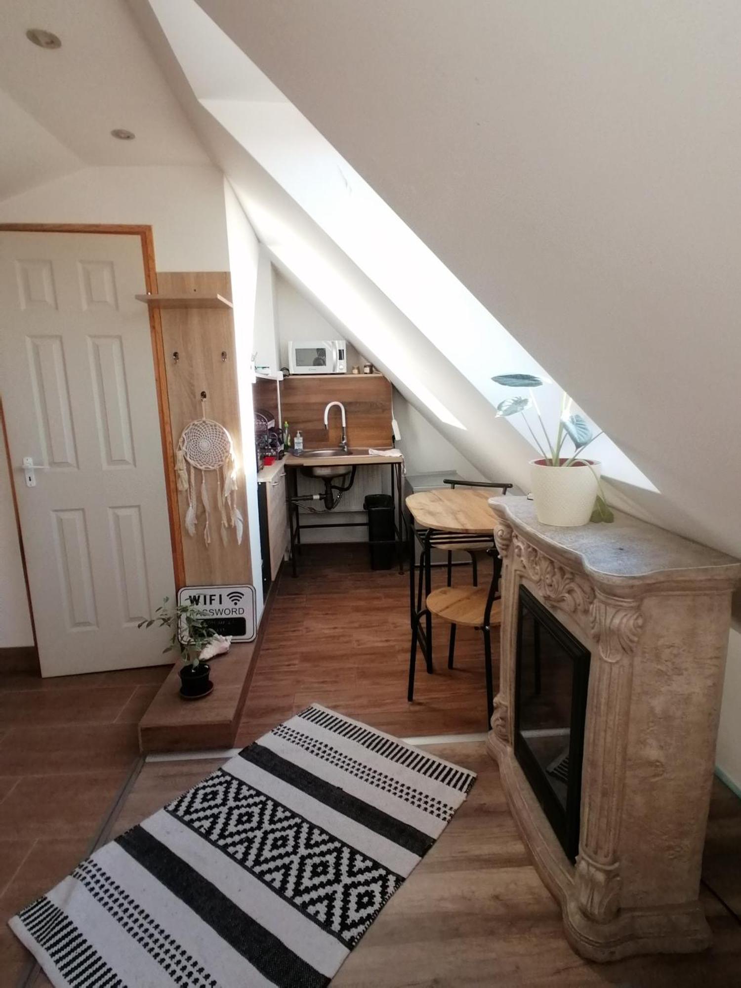 Ujkapu Sunshine Apartments Дьёр Экстерьер фото