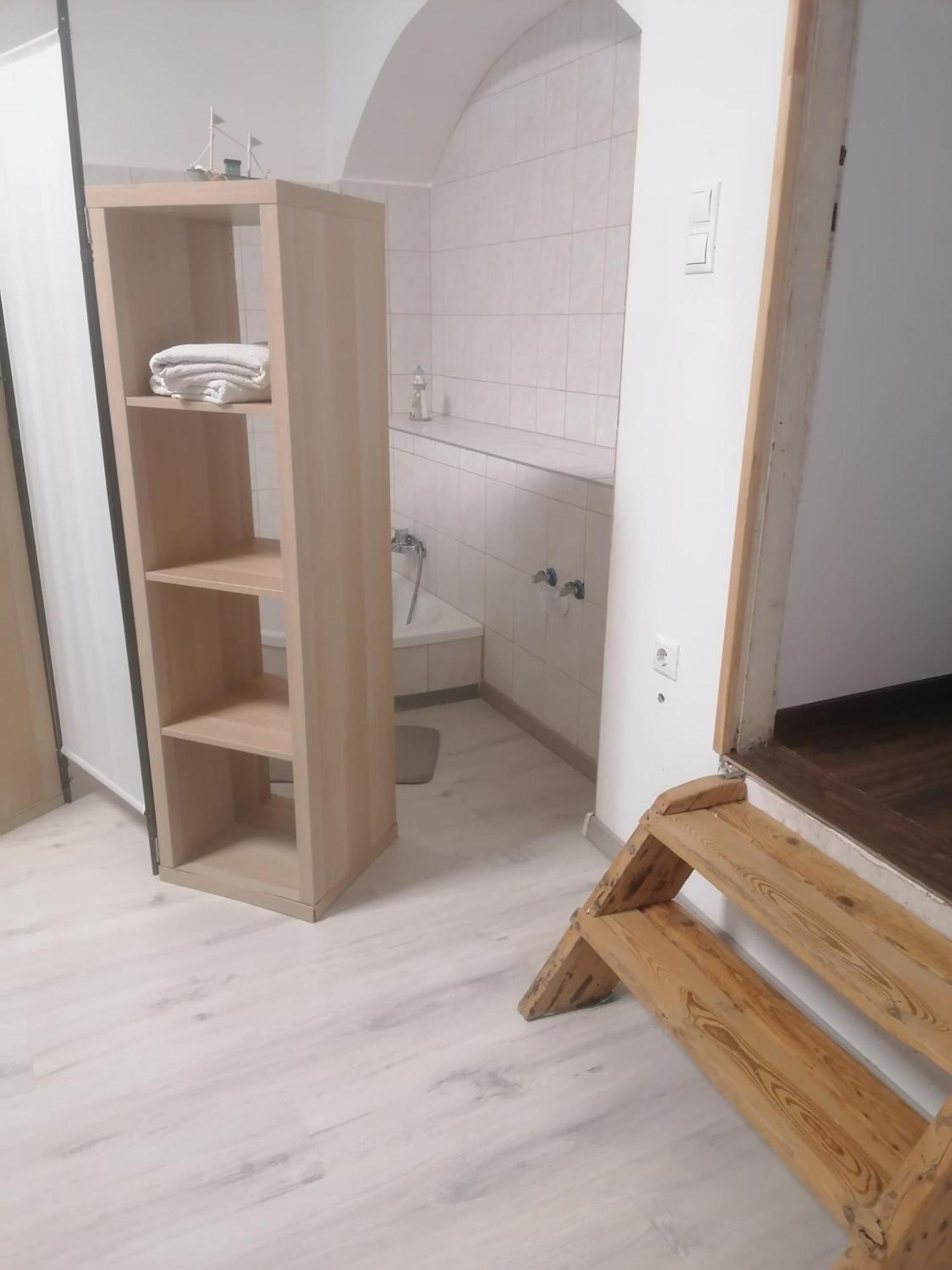 Ujkapu Sunshine Apartments Дьёр Экстерьер фото
